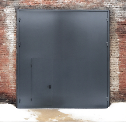 Темно-серые противопожарные ворота