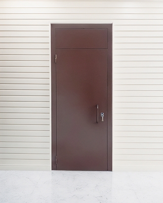 Дверь с верхней глухой вставкой Дверь с верхней глухой вставкой