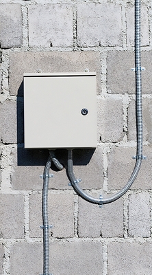 Настенный шкаф