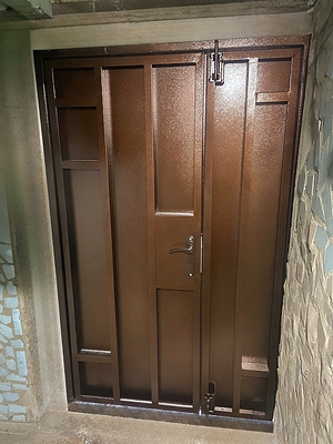 Дверь без утепления