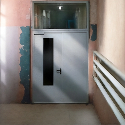 Двупольная дверь с остеклением