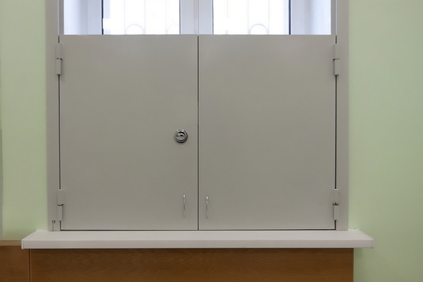 Двупольные ставни