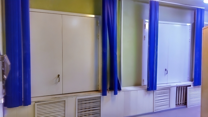 Ставни в рентгенкабинет