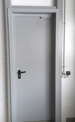 Дверь ei-60 с внутренней стороны