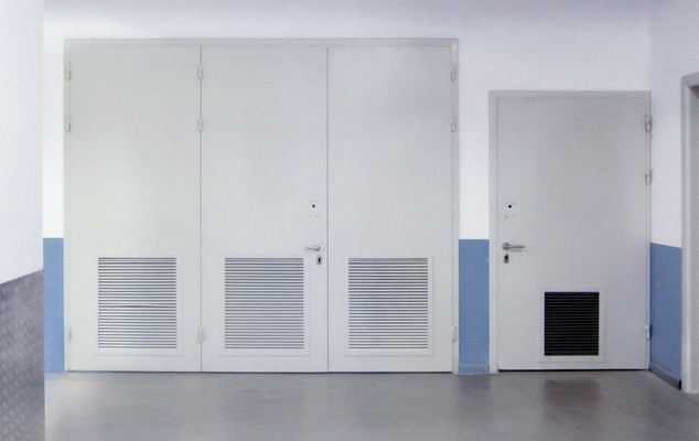 Дверь и ворота с вентиляцией