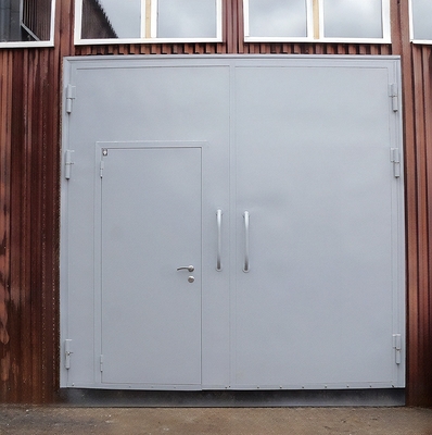 С ручками-скобами