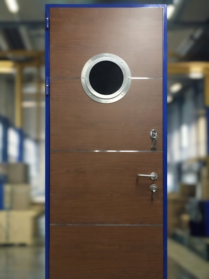 Дверь с МДФ и круглым стеклом