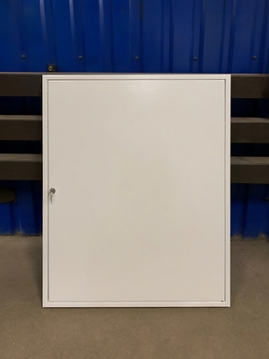 Ревизионный металлический люк Ревизионный металлический люк